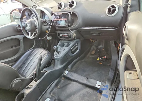 2016 Smart Fortwo из США, поврежденный, VIN WMEFJ5DA8GK103531